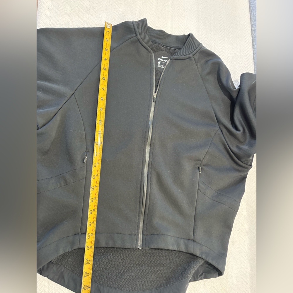 💚Nike Black Short Sleeve Zip-Up Sweatshirt - Picture 7 of 12